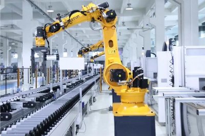 皇派門(mén)窗總部聯(lián)系電話是多少?皇派門(mén)窗強(qiáng)實(shí)力,奠定了頭部品牌地位