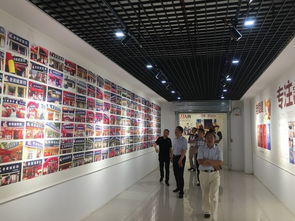 老裁縫家紡加盟 熱烈歡迎深圳市領導蒞臨老裁縫工廠總部考察 中國加盟網(wǎng)